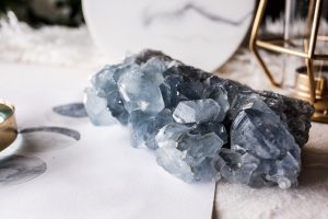 propiedades energéticas de la celestina tienda minerales Esmagic