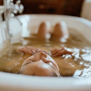 baño consciente ritual litha